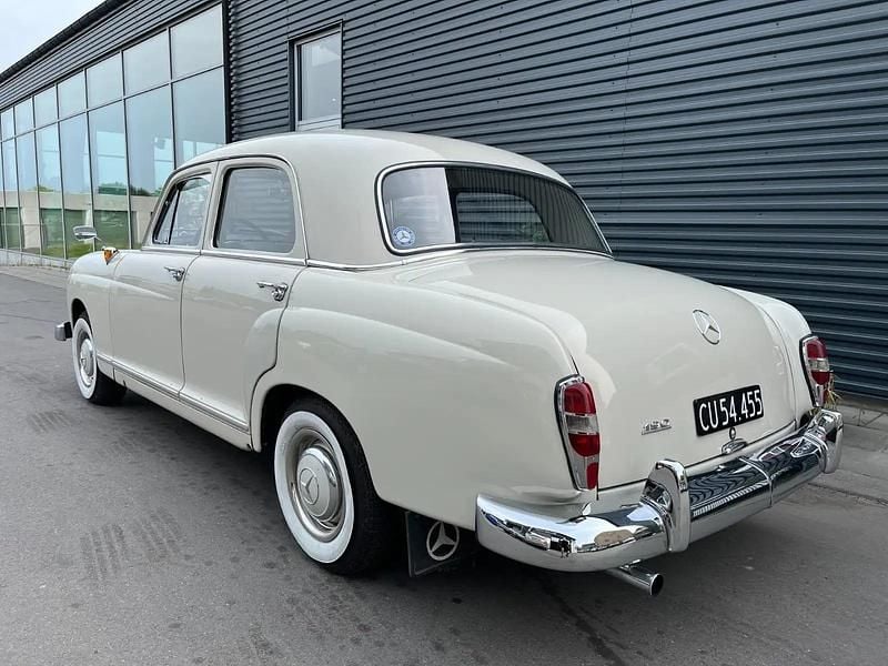 Brugt Mercedes 190 90 HK (66 kW) 1961 Hvid