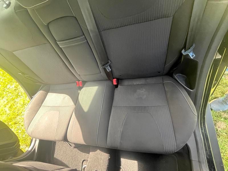 Sort Brugt 2012 Ford Focus Titanium Stationcar | 19.500 kr. (God pris) - Billede 1/8