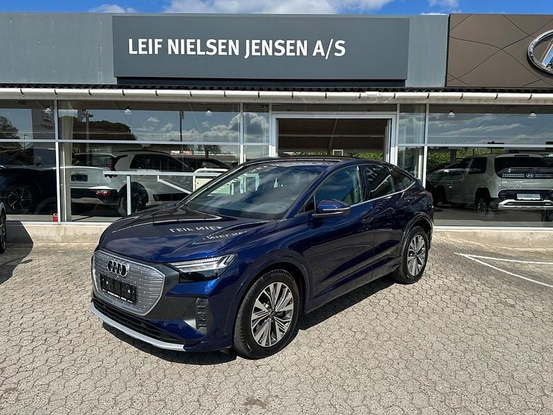 Blåmetal Brugt 2023 Audi Q4 Sportback e-tron Advanced SUV | 294.900 kr. (Super pris) - Billede 1/4