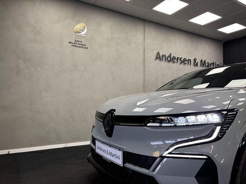 Brugt Renault Mégane IV Techno 161 kW (220 HK) 2023 Graametal Hatchback