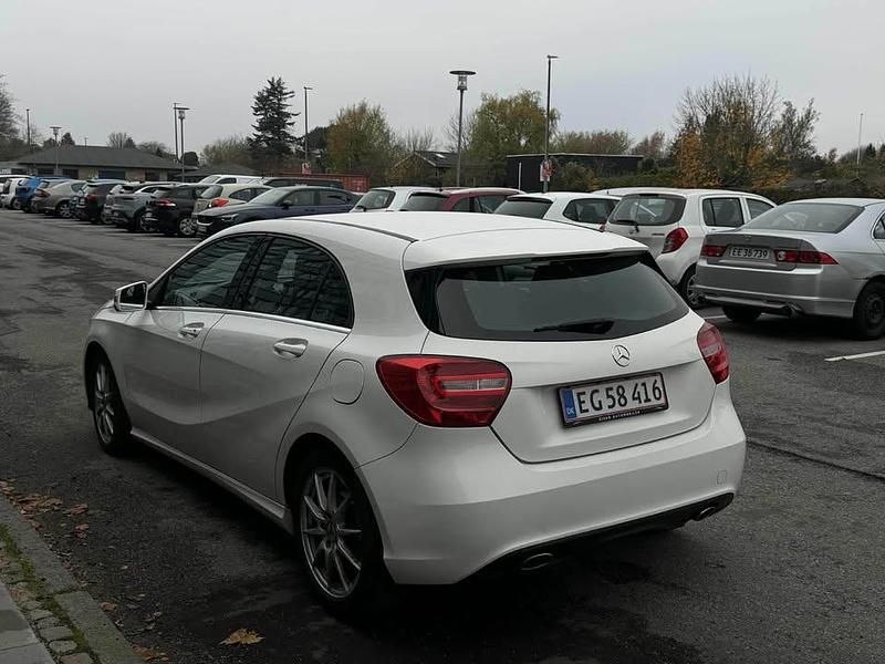 Brugt Mercedes A180 109 HK (80 kW) 2013 Hvid Hatchback