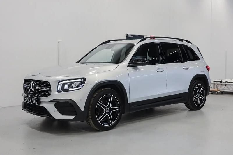 Sølvmetal Brugt 2021 Mercedes GLB200 SUV | 399.900 kr. (Lidt for dyr) - Billede 1/3