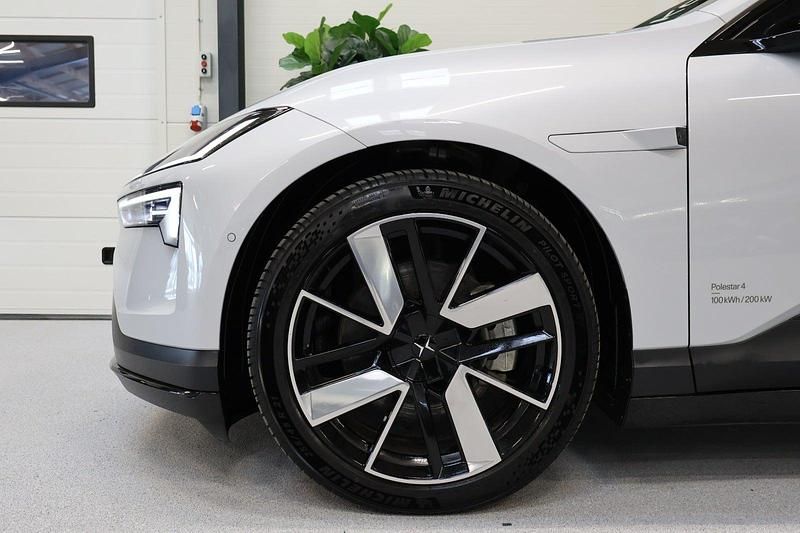 Brugt Polestar 4 200 kW (272 HK) 2024 Hvidmetal SUV