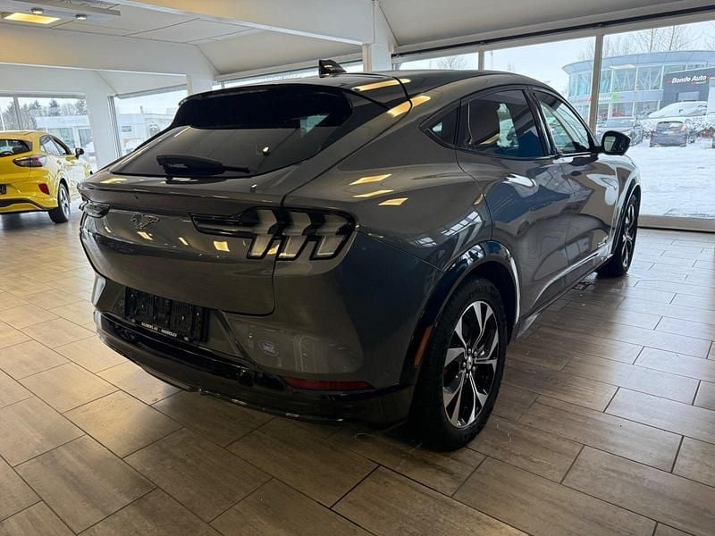 Brugt Ford Mustang Mach-E Extended Range 216 kW (294 HK) 2024 Gråmetal SUV