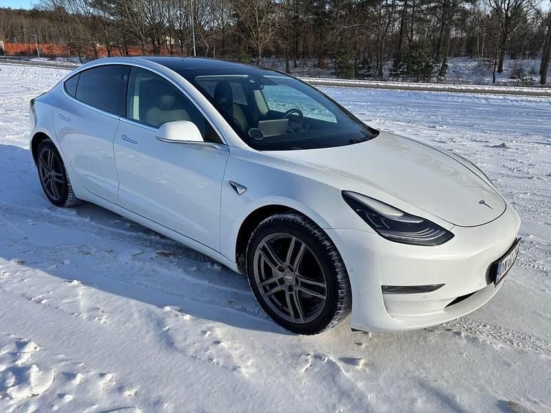 Brugt Tesla Model 3 Standard Range 239 kW (325 HK) 2019 Sedan