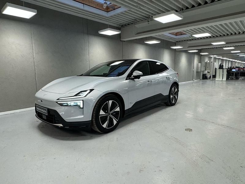 Ny Polestar 4 Long Range Dual motor 400 kW (544 HK) 2025 Magnesium SUV