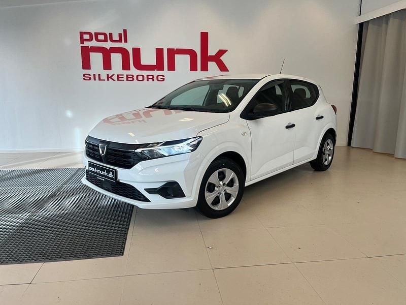 Hvid Brugt 2022 Dacia Sandero Essentiel Hatchback | 109.900 kr. (Fair pris) - Billede 1/4