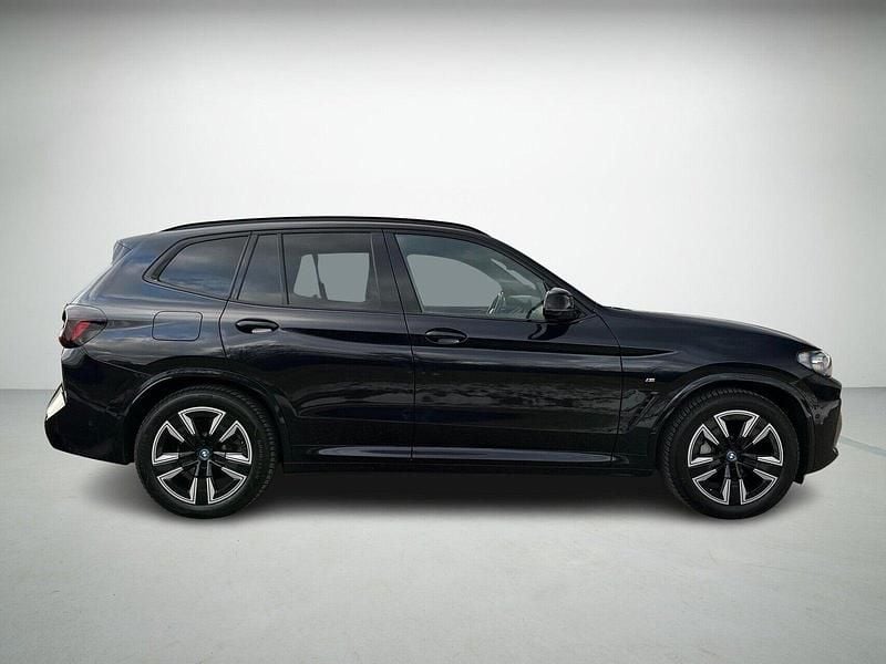 Brugt BMW iX3 M Sport 210 kW (286 HK) 2022 Mørkblåmetal SUV