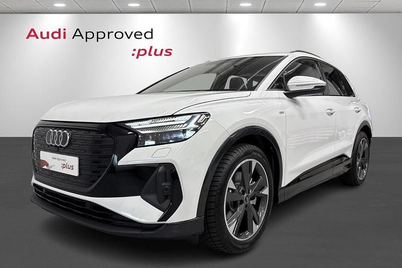 Hvidmetal Brugt 2025 Audi Q4 e-tron S-Line SUV | 399.900 kr. (Fair pris) - Billede 1/4