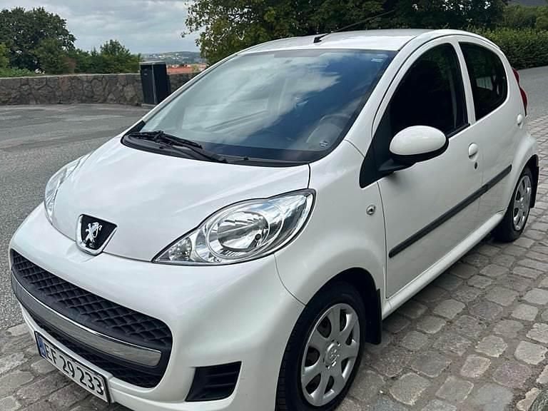 Brugt 2011 Peugeot 107 Hatchback | 34.900 kr. (Fair pris) - Billede 1/3