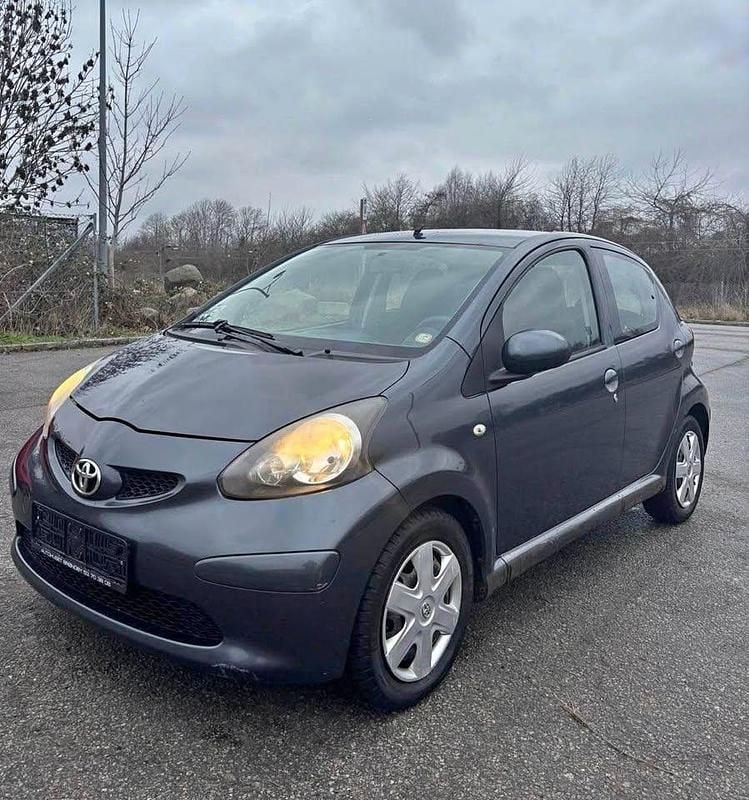 Brugt Toyota Aygo 68 HK (50 kW) 2009 Hatchback