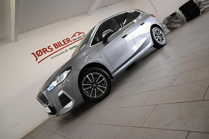 Gråmetal Brugt 2023 BMW 225 Active Tourer M Sport MPV | 299.800 kr. - Billede 1/4