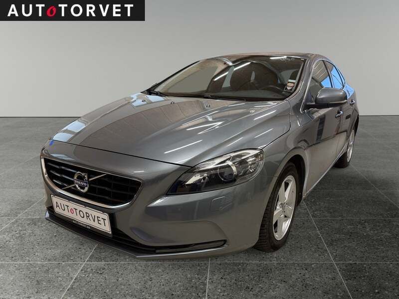 Gråmetal Brugt 2015 Volvo V40 Stationcar | 74.700 kr. - Billede 1/4