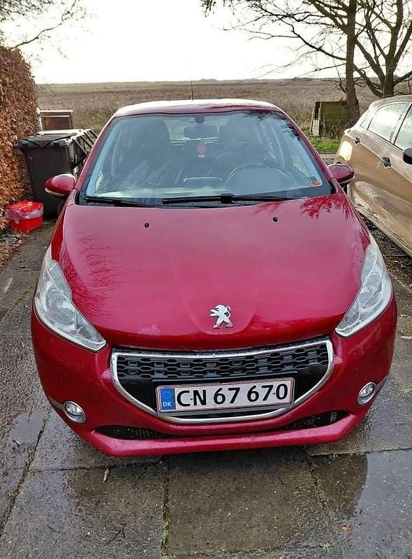 Brugt 2012 Peugeot 208 Hatchback | 36.500 kr. (Lidt for dyr) - Billede 1/4