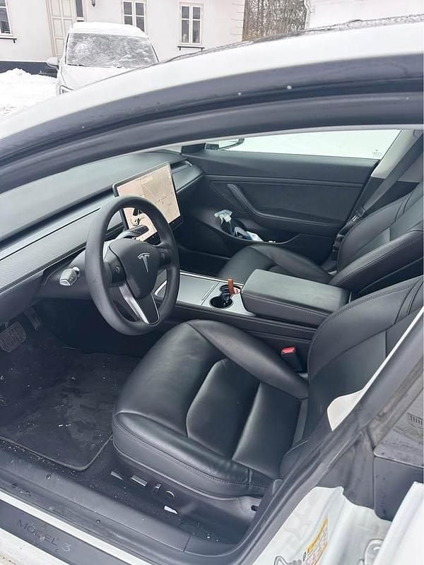 Brugt Tesla Model 3 Standard Range 239 kW (325 HK) 2021 Sedan