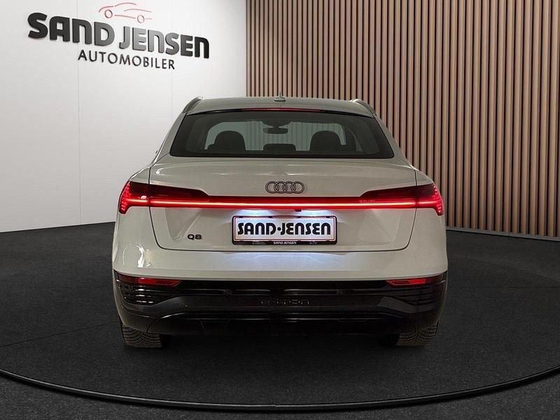 Brugt Audi Q8 e-tron Prestige 250 kW (340 HK) 2024 Hvidmetal SUV