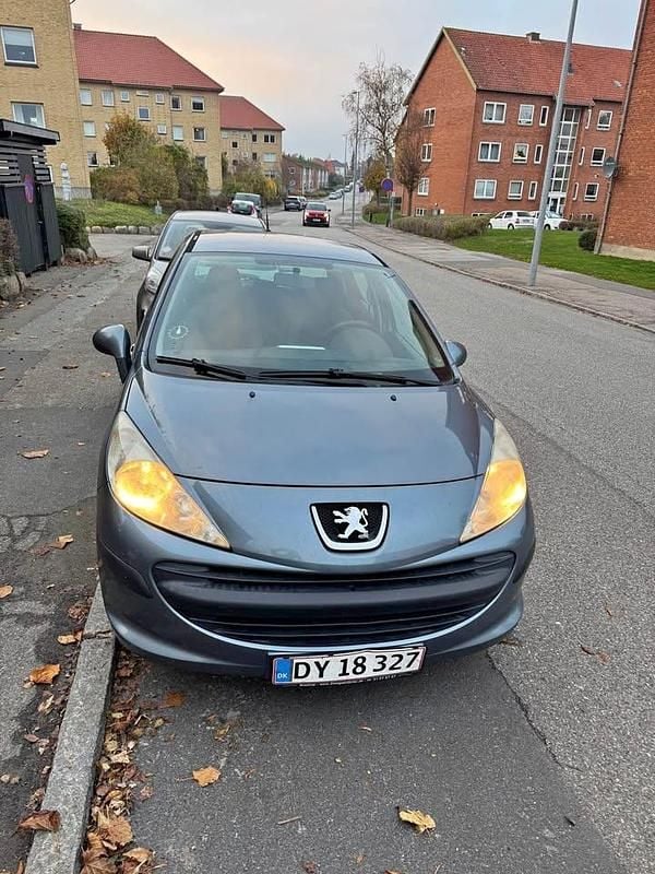 Brugt 2007 Peugeot 207 Hatchback | 15.000 kr. (Lidt for dyr) - Billede 1/4