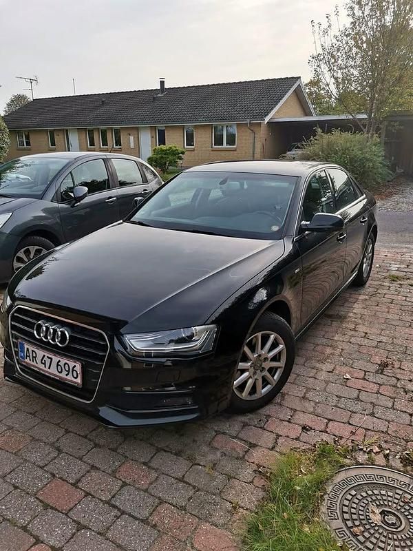 Sort Brugt 2015 Audi A4 Comfort Sedan | 134.000 kr. (Super pris) - Billede 1/4