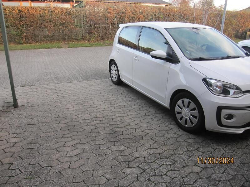Hvid Brugt 2017 VW up! move up! Hatchback | 49.500 kr. (God pris) - Billede 1/6