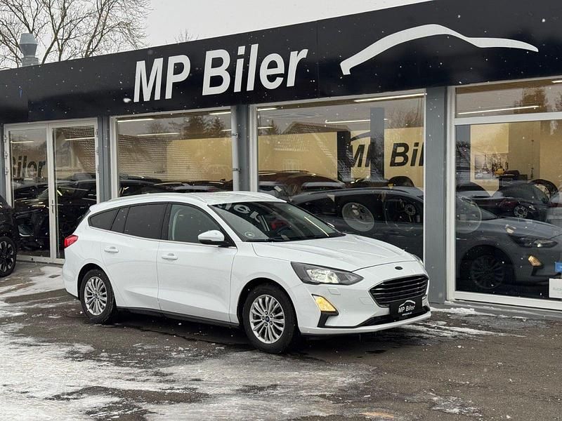 Hvid Brugt 2020 Ford Focus Titanium X Stationcar | 119.900 kr. (Fair pris) - Billede 1/4