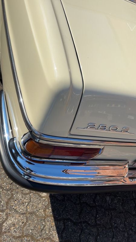 Brugt Mercedes S280 140 HK (102 kW) 1971 Hvid Sedan