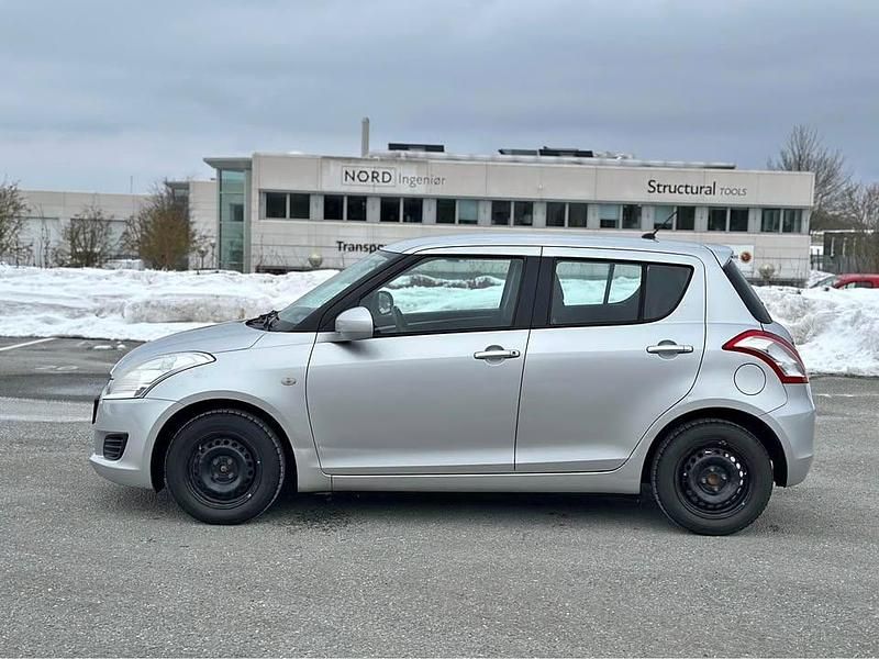 Brugt Suzuki Swift 94 HK (69 kW) 2012 Hatchback