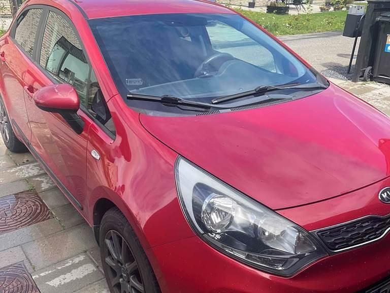 Brugt 2014 Kia Rio Hatchback | 22.000 kr. (God pris) - Billede 1/3