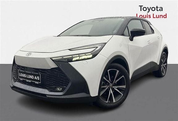 2vp platinum pearl white/astra Brugt 2024 Toyota C-HR Multidrive S SUV | 329.900 kr. (Lidt for dyr) - Billede 1/4