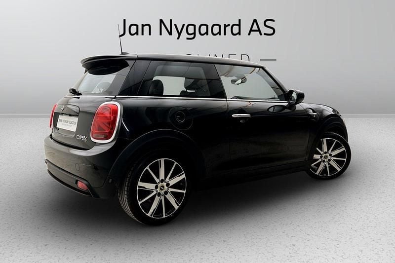 Brugt Mini Cooper SE 135 kW (184 HK) 2022 Sort Hatchback