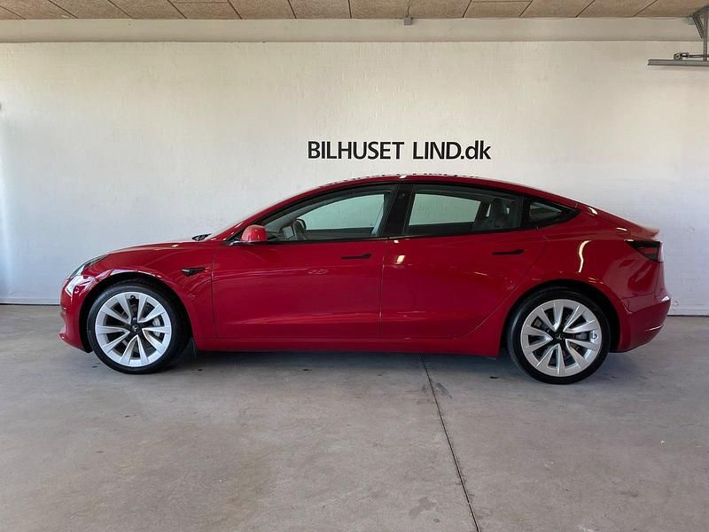 Brugt Tesla Model 3 Long Range AWD 366 kW (498 HK) 2023 Rødmetal Sedan
