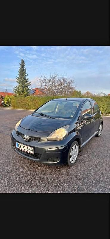 Brugt 2010 Toyota Aygo Hatchback | 27.000 kr. (Fair pris) - Billede 1/4