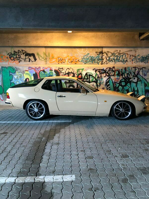 Brugt Porsche 924 1980 Guld Coupe