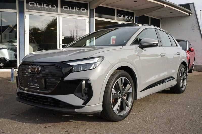 Grå Brugt 2023 Audi Q4 e-tron S-Line SUV | 329.900 kr. (Fair pris) - Billede 1/4