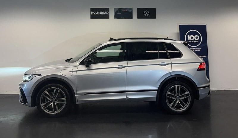Brugt VW Tiguan R-line 245 HK (180 kW) 2023 Sølvmetal SUV