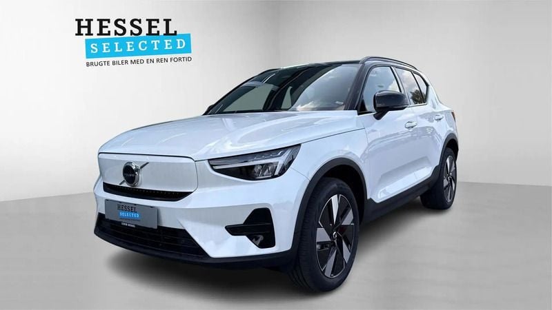Crystal white Ny 2025 Volvo XC40 Plus SUV | 324.900 kr. - Billede 1/4
