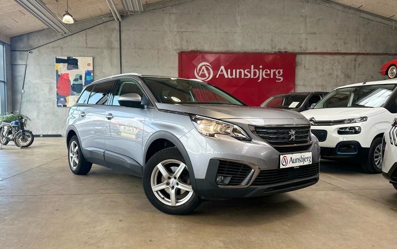 Sølvgrå Brugt 2018 Peugeot 5008 MPV | 199.500 kr. (Lidt for dyr) - Billede 1/4