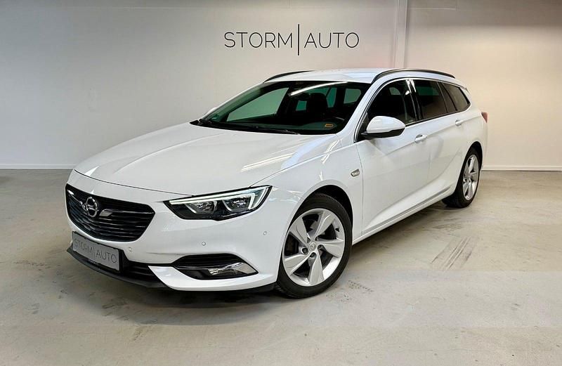 Hvid Brugt 2017 Opel Insignia Innovation Stationcar | 129.900 kr. (Lidt for dyr) - Billede 1/4