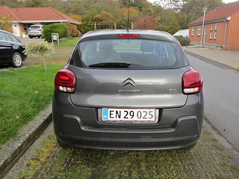 Grå Brugt 2017 Citroën C3 PureTech Hatchback | 45.000 kr. (God pris) - Billede 1/4