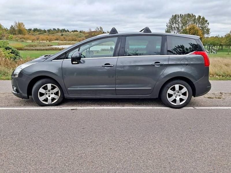 Brugt 2010 Peugeot 5008 SUV | 34.000 kr. (Fair pris) - Billede 1/4
