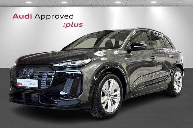 Gråmetal Brugt 2025 Audi Q6 e-tron Performance SUV | 634.900 kr. (God pris) - Billede 1/4