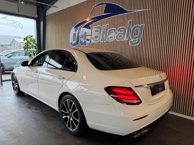 Brugt Mercedes E220 Avantgarde 194 HK (142 kW) 2017 Hvidmetal Sedan