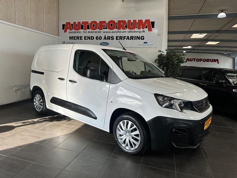 Hvid Brugt 2020 Peugeot Partner MPV | 99.900 kr. - Billede 1/4