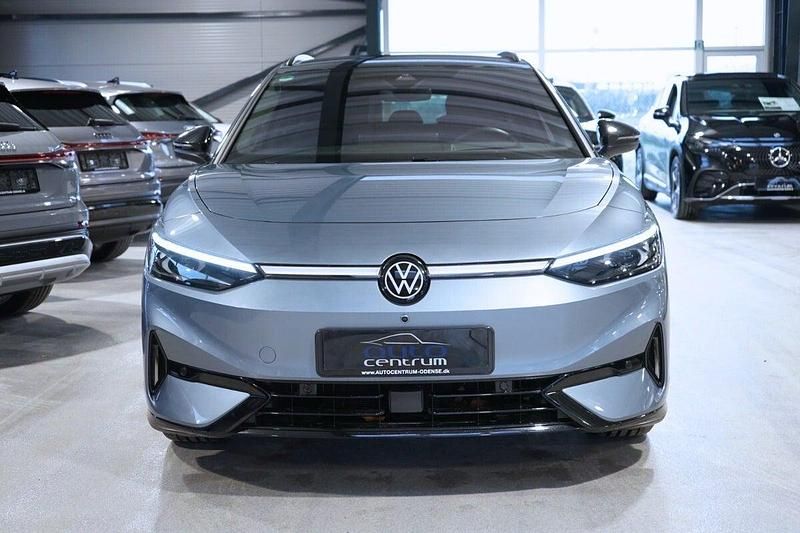 Brugt VW ID.7 Style 210 kW (286 HK) 2025 Blåmetal Stationcar