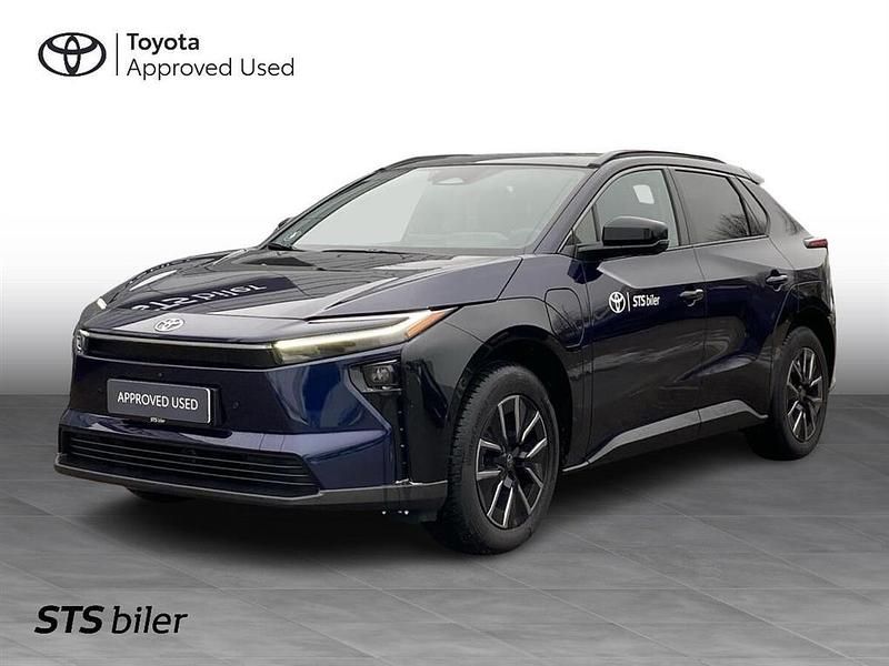 Brugt Toyota bZ4X Executive 252 kW (343 HK) 2026 8x8  dark blue SUV