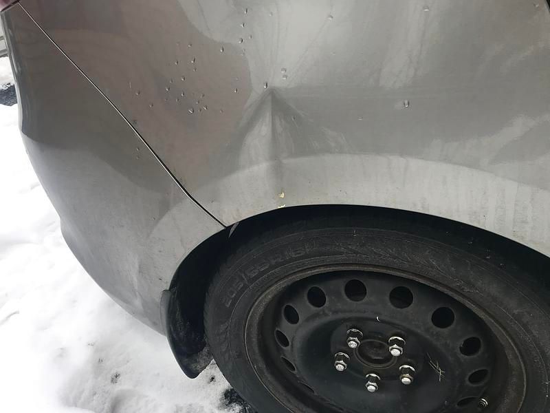 Brugt Kia Carens Style 115 HK (84 kW) 2015 Grå MPV