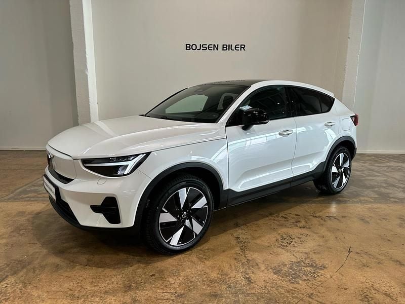 Hvid metal Brugt 2024 Volvo EC40 Core SUV | 299.990 kr. (God pris) - Billede 1/4