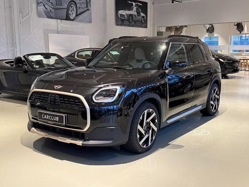 Sortmetal Brugt 2024 Mini Countryman Favoured SUV | 329.900 kr. - Billede 1/4