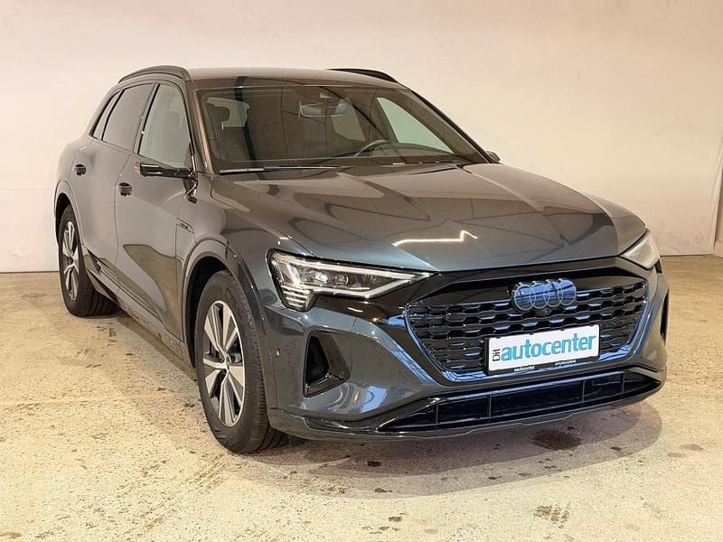 Gråmetal Brugt 2024 Audi Q8 e-tron S-Line SUV | 479.800 kr. (Super pris) - Billede 1/4