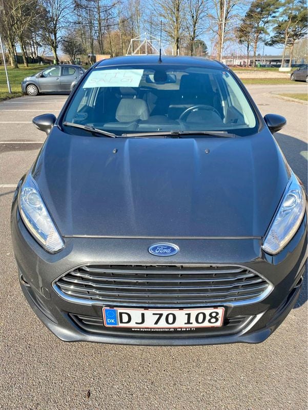 Grå Brugt 2017 Ford Fiesta Titanium Hatchback | 62.999 kr. (God pris) - Billede 1/7