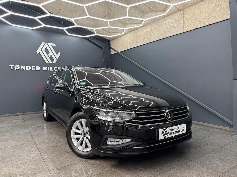 Sort Brugt 2022 VW Passat Business Stationcar | 314.500 kr. - Billede 1/4